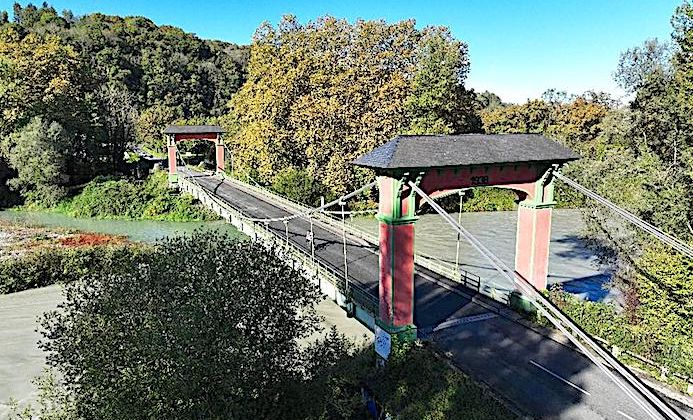 PATRIMOINE SAUVÉ – Le pont suspendu d’Assat, rénové et sécurisé
